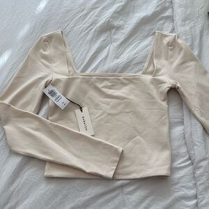 Aritzia Contour Squareneck Top
